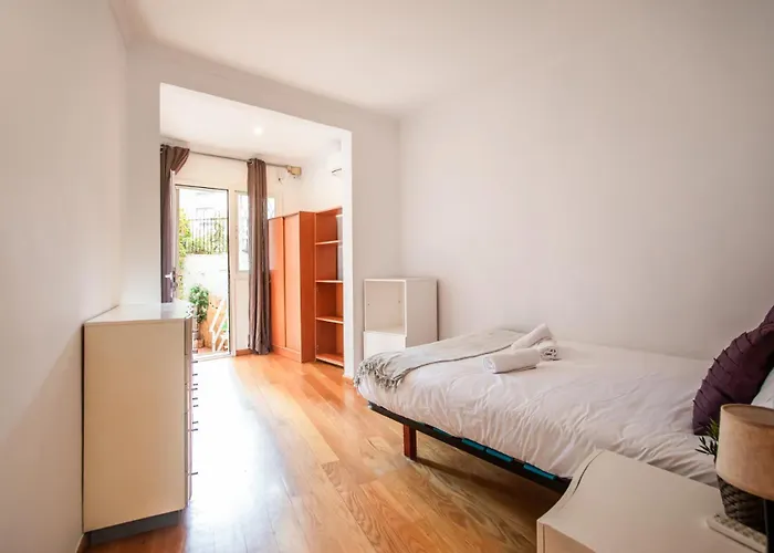 아파트 E2val1028 - Eixample Esquerra With Terrace 바르셀로나
