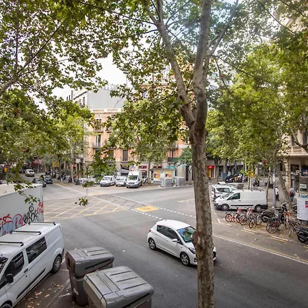 E2val1032 - Eixample Esquerra With Terrace * Barcelona