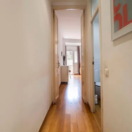 Apartment E2val1032 - Eixample Esquerra With Terrace